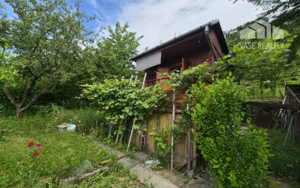 2 chatky, pozemok 563m2 Trenčianske Teplice