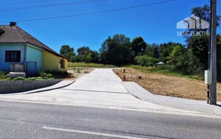 Stavebný pozemok o výmere 695 m2 v súkromnej štvrti - Stará Turá