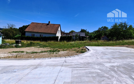 Stavebný pozemok o výmere 695 m2 v súkromnej štvrti - Stará Turá