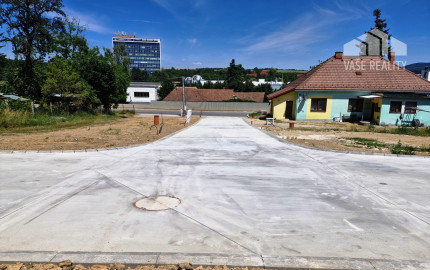 Stavebný pozemok o výmere 695 m2 v súkromnej štvrti - Stará Turá