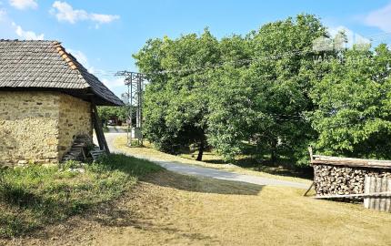 3 izbový byt KŠINNÁ -71m2 - so ZÁHRADOU/ LOGGIA /PIVNICA