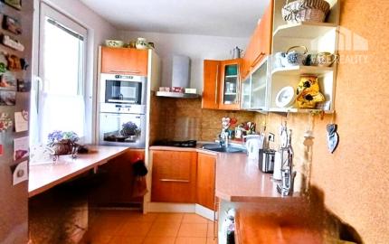 3-izbový byt s veľkou loggiou po rekonštrukcii, Javorova Piešťany