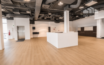 Na prenájom reprezentatívny priestor 231 m² – Dunajská ulica, Staré Mesto, bez provízie, voľný ihneď