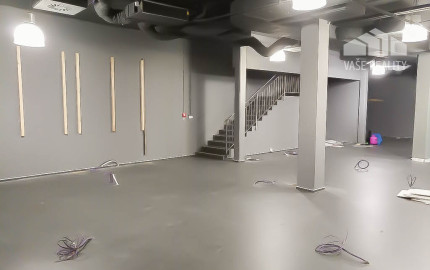Na prenájom, priestor 226 m², Dunajská ul. Staré Mesto, od 1.10.2026, bez provízie