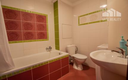 Na prenájom luxusný 2-izbový byt, 73 m², garážové státie, Bratislava – Ružinov (Hrachová), ihneď voľný