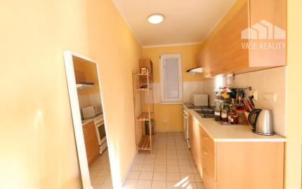 Na prenájom krásny a veľký 1-izbový byt s balkónom, 48 m², Agátová ul. Dúbravka, voľný od 15.8.2026