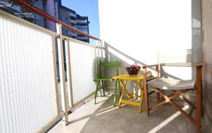 Na prenájom krásny a veľký 1-izbový byt s balkónom, 48 m², Agátová ul. Dúbravka, voľný od 15.8.2026