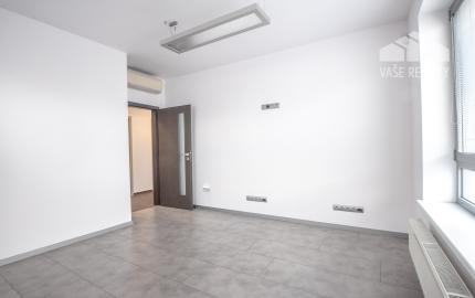 Reprezentatívne administratívne priestory s terasou, Dunajská ul. 124 m², od 08/2026