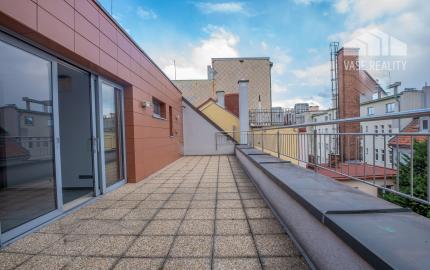 Reprezentatívne administratívne priestory s terasou, Dunajská ul. 124 m², od 08/2026