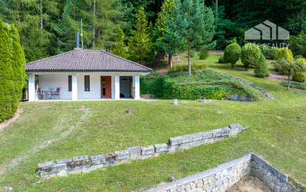 Stavebný pozemok s panoramatickým výhľadom Trenčianske Teplice 2259m2