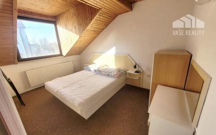 Na prenájom 2 izbový byt s parkovaním Pod Párovcami, Piešťany.