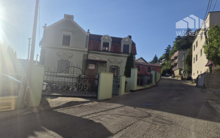 Veľkometrážny 3 izbový byt v kúpeľnom meste Trenčianske Teplice