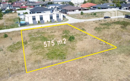 Stavebný pozemok 575 m2, Horná Streda
