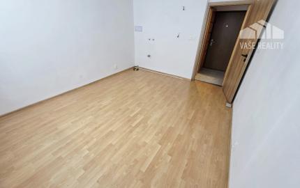 GARSONKA Bánovce nad Bebravou/CENTRUM/20m2/KOMPLETNÁ REKONŠTRUKCIA