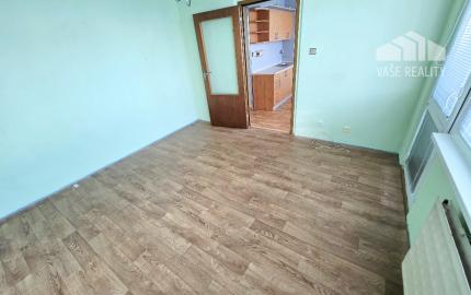 1 izbový byt Bánovce nad Bebravou/DUBNIČKA/34 m2/2 xLOGGIA/PIVNICA