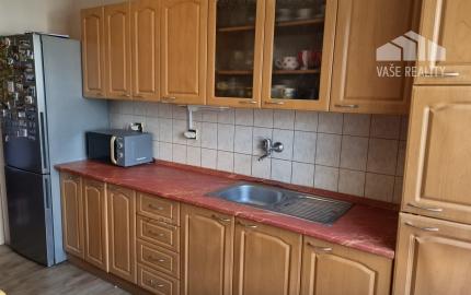 RODINNÝ DOM S DVOMI BYTOVÝMI JEDNOTKAMI – INOVECKÁ ULICA, TRENČÍN
