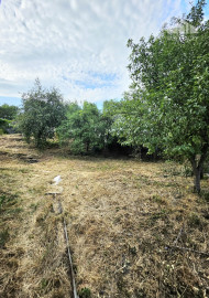 Rodinný dom s krásnym pozemkom v obci Kšinná /POZEMOK 831 m2