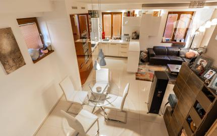 Na predaj výnimočný 3-izbový rodinný dom, 249 m², Vajnory