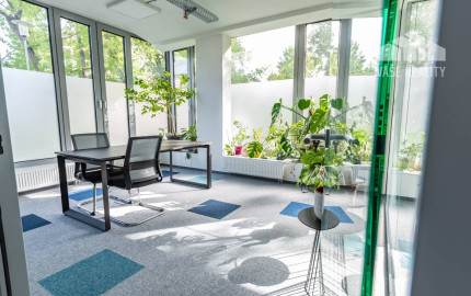 Na prenájom krásne kancelárie, 14 – 156 m², Račianska ul.,ihneď voľné