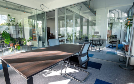 Na prenájom krásne kancelárie, 14 – 156 m², Račianska ul.,ihneď voľné