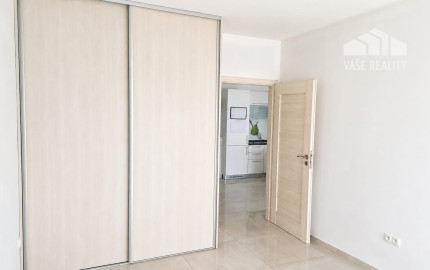 NA PREDAJ | MODERNÝ 2-IZBOVÝ BYT 57 m² | ORION – CENTRUM DUBNICE NAD VÁHOM | PODZEMNÉ PARKOVANIE 3 ROKY GRÁTIS