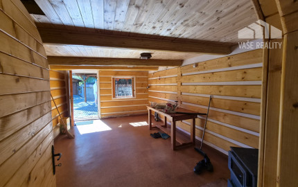 Víkendová chalupa Mikušovce, pozemok 281m2