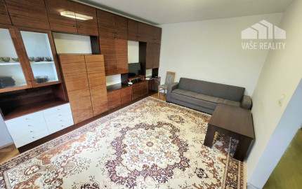 PRENÁJOM Bánovce nad Bebravou/3 IZBOVÝ BYT/ CENTRUM-STRED/