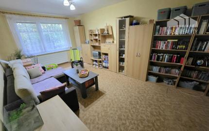 4 izbový byt Bánovce nad Bebravou /CENTRUM - STRED / 80 m2/ PIVNICA