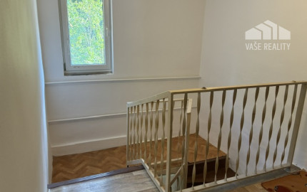 Predám Rodinný dom Červený Kameň, pozemok 340 m2