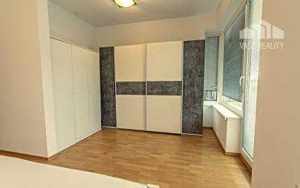 Na prenájom luxusný 2-izbový byt, 73 m², garážové státie, Bratislava – Ružinov (Hrachová), ihneď voľný