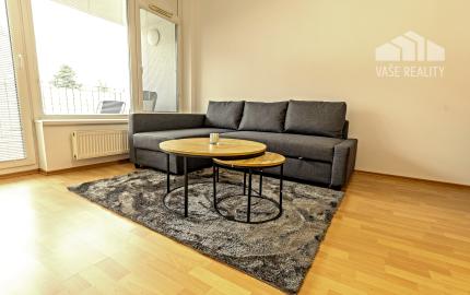 Na prenájom luxusný 2-izbový byt, 73 m², garážové státie, Bratislava – Ružinov (Hrachová), ihneď voľný