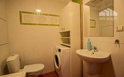 Na prenájom luxusný 2-izbový byt, 73 m², garážové státie, Bratislava – Ružinov (Hrachová), ihneď voľný
