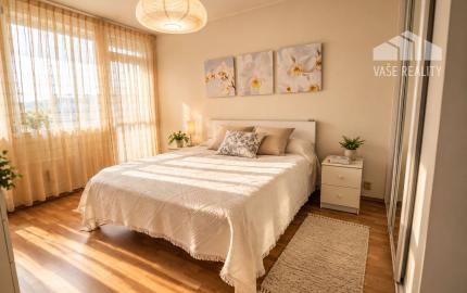 Na prenájom priestranný 3-izbový byt s lodžiou, 101 m², nádherný výhľad na Bratislavu,Zadunajská cesta, Petržalka, od 10/2026