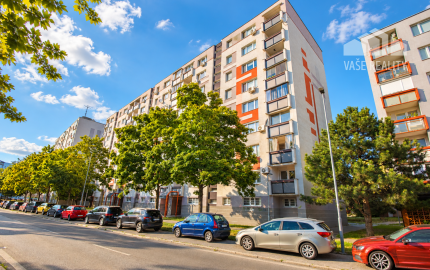 Na predaj 1-izbový byt s lodžiou, 38  m², Hraničná ul. Ružinov – Prievoz