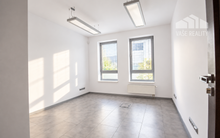 Reprezentatívne administratívne priestory s terasou, Dunajská ul. 124 m², ihneď voľný