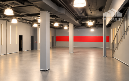 Na prenájom, priestor 226 m², Dunajská ul. Staré Mesto, od 1.10.2026, bez provízie