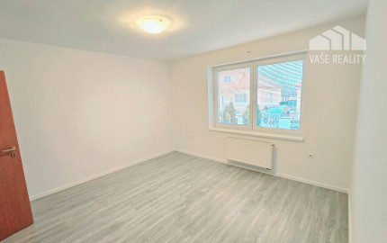 PRENÁJOM 4 IZBOVÝ RODINNÝ DOM - BUNGALOV, MORAVANY N/V