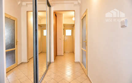 Na prenájom 1-izbový byt, 40 m², Medzilaborecká ul., Ružinov - Štrkovec