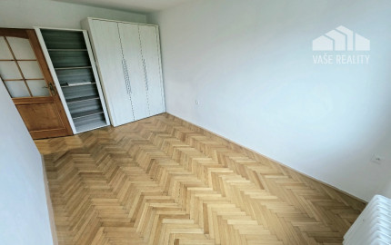 PRENÁJOM Bánovce nad Bebravou/3 IZBOVÝ BYT/ CENTRUM / 69m2