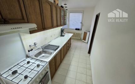 3 izbový byt Bánovce nad Bebravou/CENTRUM-SEVER/BALKÓN/PIVNICA