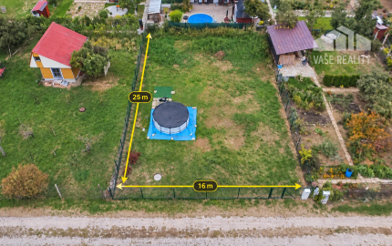 Predaj pozemku 401 m² v záhradkárskej oblasti – Drahovce Hať, Siete: Elektrina, voda, žumpa
