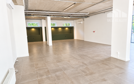 Na prenájom obchodný priestor, 175 m², Ružinov – Tomášikova, priamy vstup z ulice, veľké výklady
