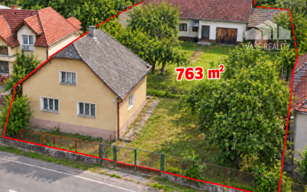 Dva rodinné domy,  na pozemku 763 m² – Horná Breznica
