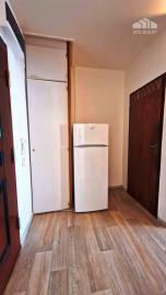 ** Na predaj priestranná garsónka 34 m² s veľkým balkónom 4,5 m² - Nové Mesto nad Váhom **