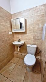** Na predaj priestranná garsónka 34 m² s veľkým balkónom 4,5 m² - Nové Mesto nad Váhom **
