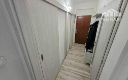 3 izbový byt Bánovce nad Bebravou /CENTRUM / 52 m2/ PIVNICA