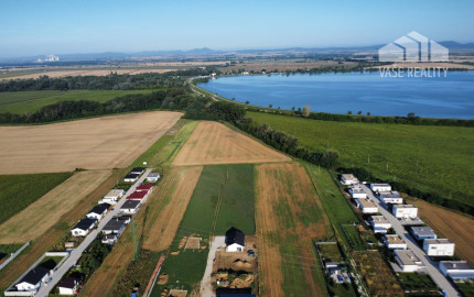 NOVOSTAVBA 4-IZBOVÉHO BUNGALOVU LEN 7 KM OD PIEŠŤAN – SOKOLOVCE