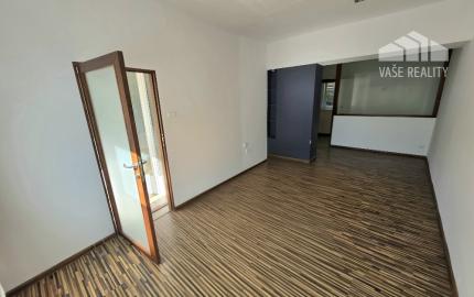 PRENÁJOM Bánovce nad Bebravou/2 IZBOVÝ BYT/CENTRUM-STRED/70m2