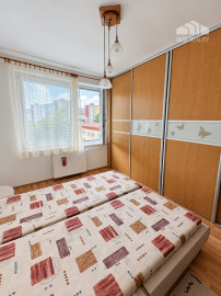 PRENÁJOM | 3-IZBOVÝ BYT | 80 m² | 2 BALKÓNY | ZARIADENÝ | CENTRUM I