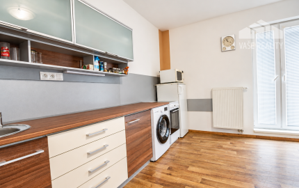 Na prenájom 2-izbový byt, 47 m², klimatizovaný, Odborárska ul., BA – Nové Mesto, ihneď voľný